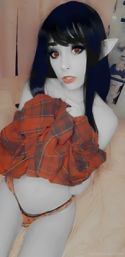 I finally cosplayed marceline from adventure time i hope you all like part 4 