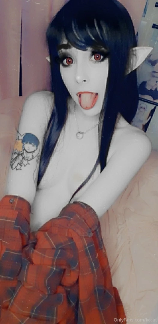 I finally cosplayed marceline from adventure time i hope you all like part 6 