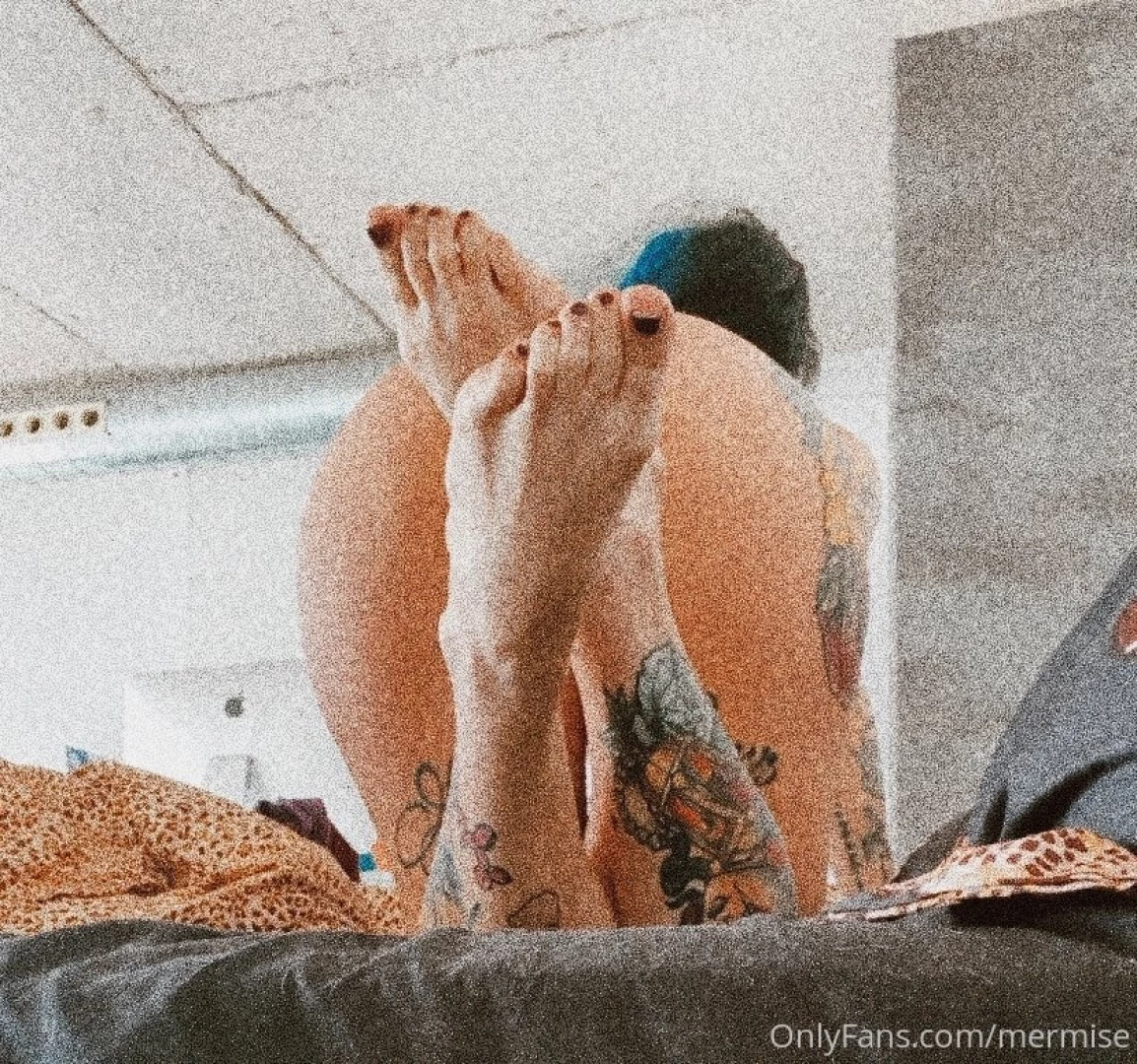 Si te molan los pies punt a los m os nunca me han dicho si son bonitos 