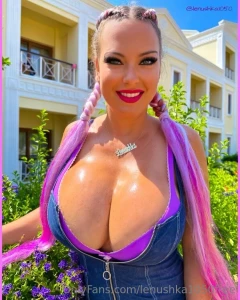 New hair and new style fun on my vip https onlyfans com lenushka1050