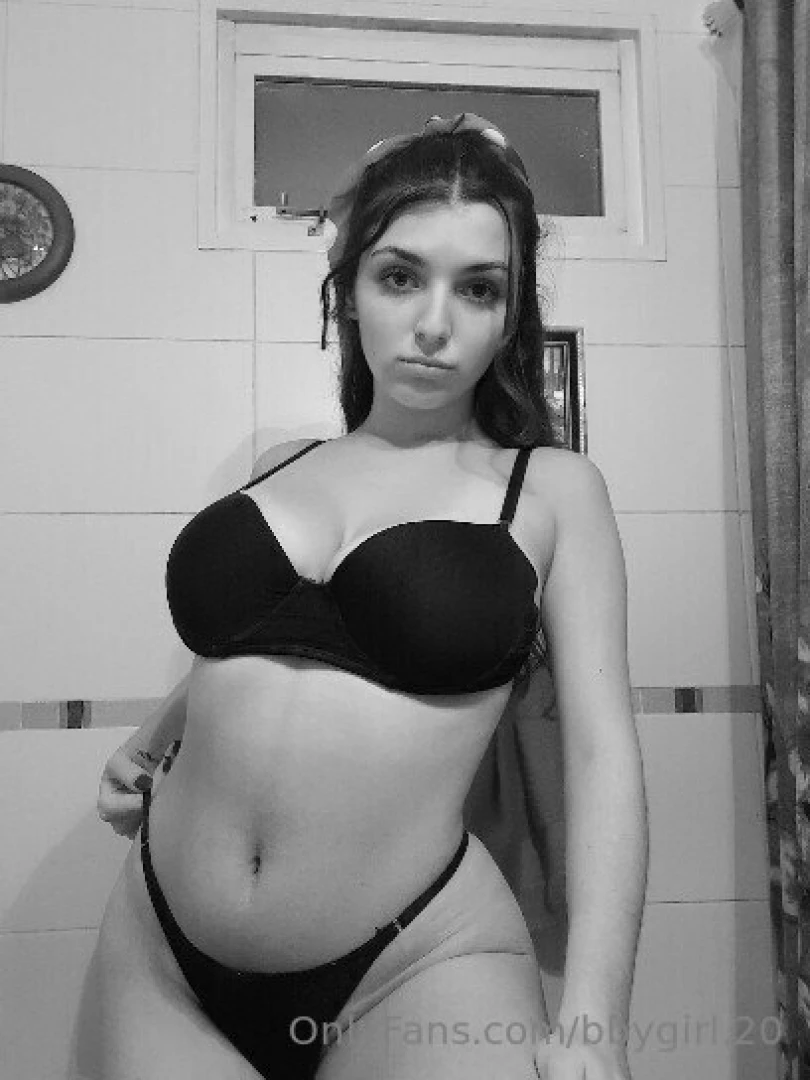 Hi love i m bored wanna play 