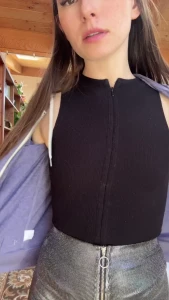 I love a slow aching strip tease