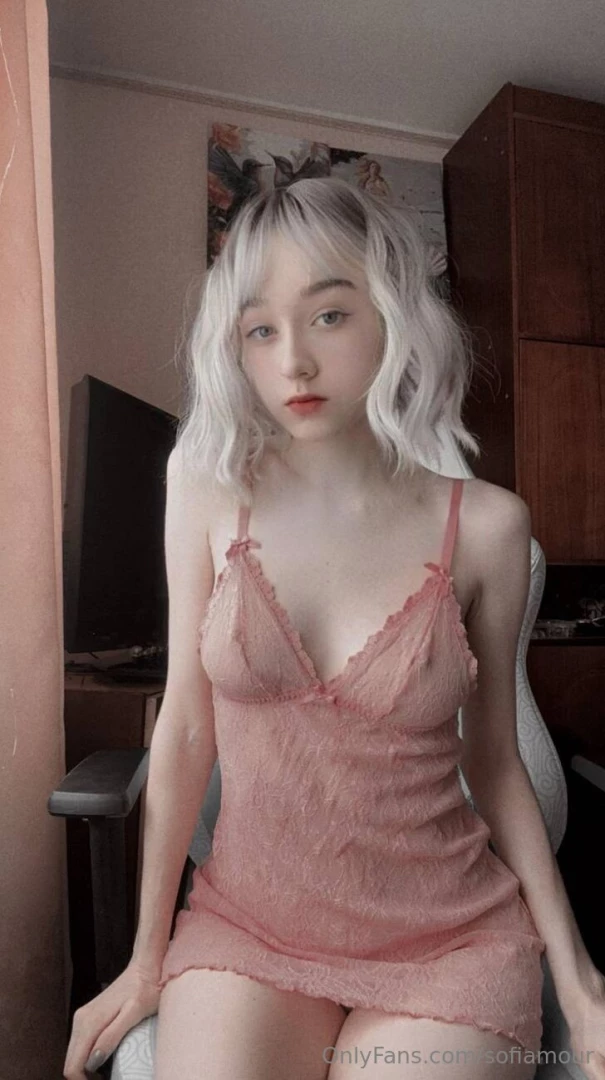 Stella mooreeeee her stella mooreeeee mouth and pussy are soaking wet part 41 