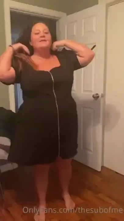 What could be better than a dress with a zipper down the front and 