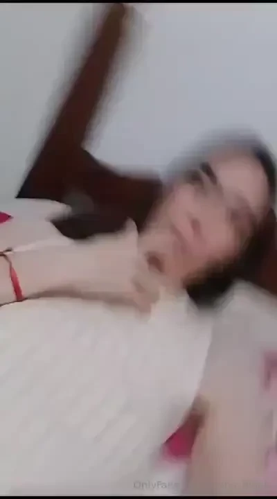 I can see my panties 