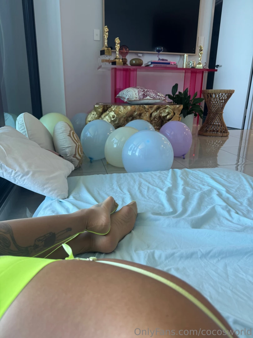 cocosworld - Foot stuff and balloon stuff coming 