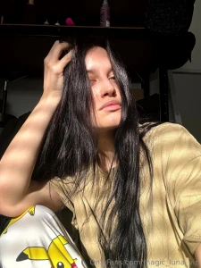 Just no makeup and chill girl luna