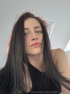 I want love and romance and what do you want p s which photo do you part 1