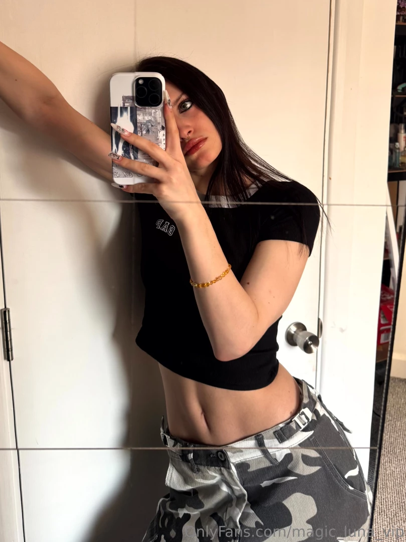 I hope i can make your monday better what would you like 