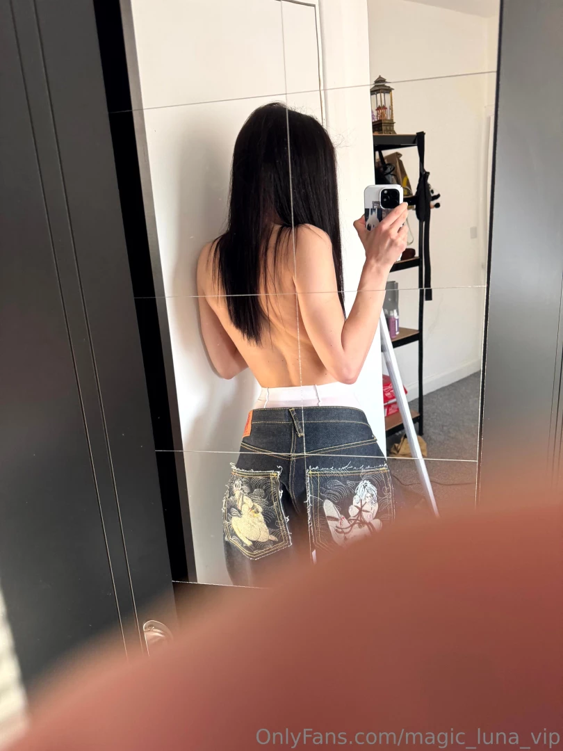 Skin like this was made to be kissed slowly all over my back my back 