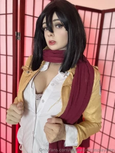 Like this if you want to see more of mikasa