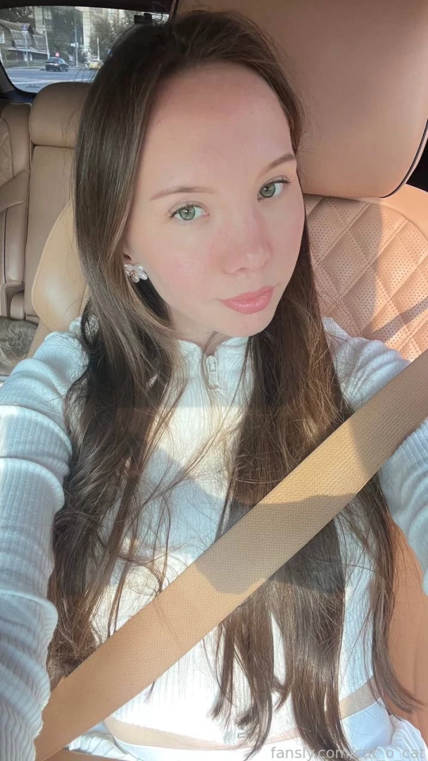 Well let s meet autumn lifestyle cuttie cuteface beautiful skinnygirl 