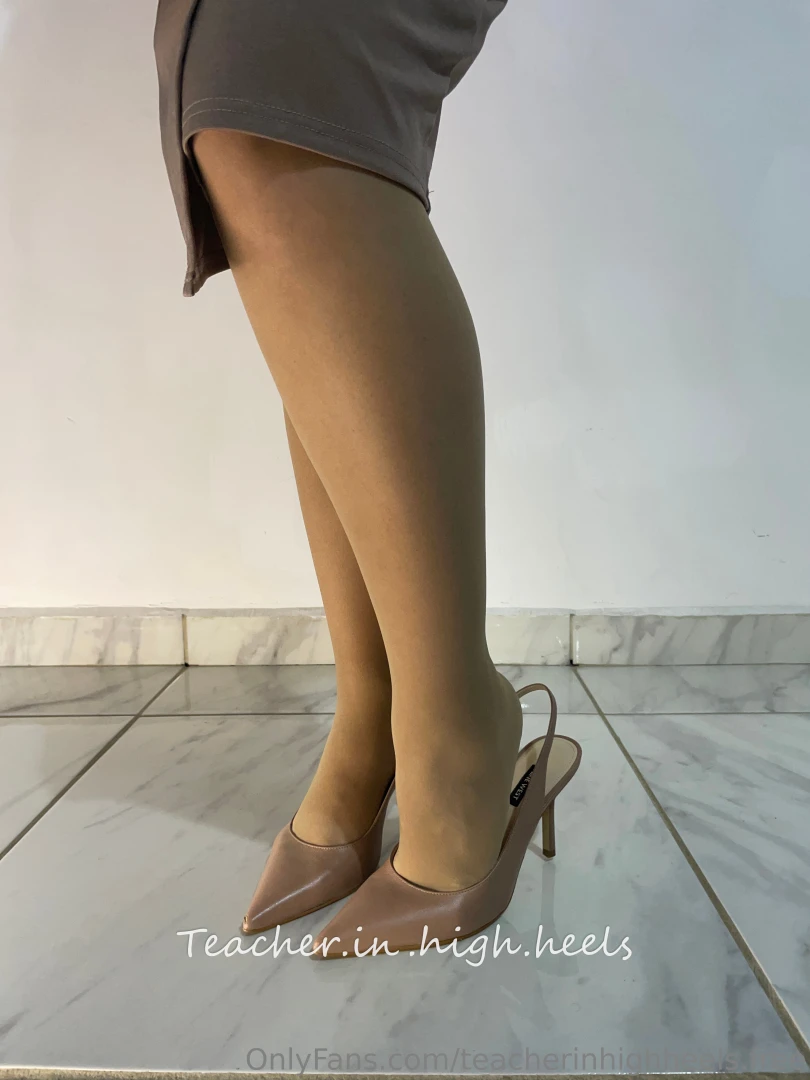 Day 23 nude slingback pumps part 2 