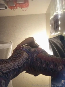 Come watch this but without pants on