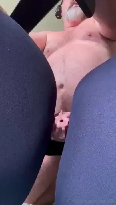 No cum shot this is how i started off my jerk session today and then 