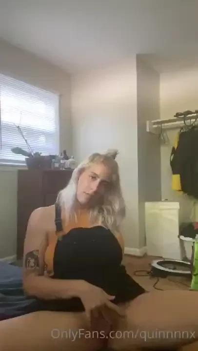 Srry for the poor lighting ordering new ring light bulb today to 