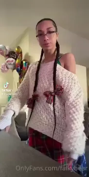 Enjoyed the holiday plus like the braids 