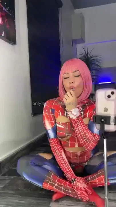 This time i broke my anus and i liked it a lot do you want to see the 