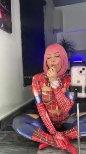 This time i broke my anus and i liked it a lot do you want to see the