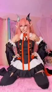 Be a good boy and let me bounce on your face