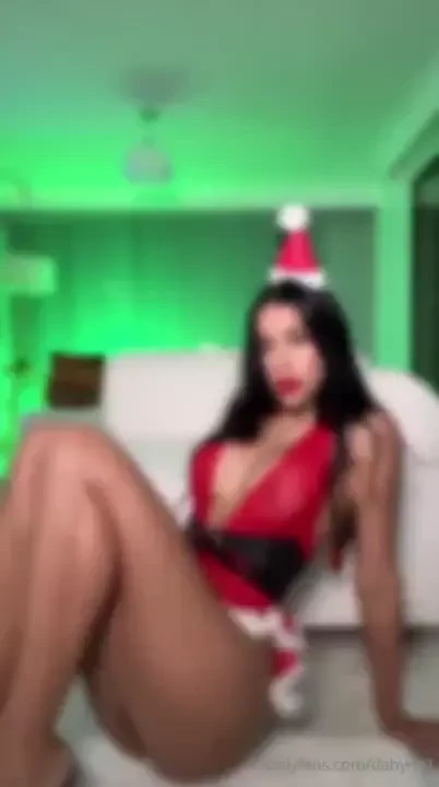 A little goody for you while you wait for your xxxmas gift this year 