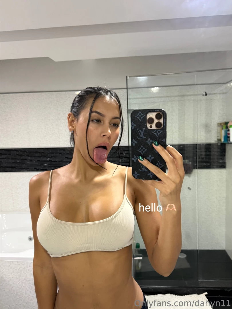 Be honest when was the last time you masturbated babe 