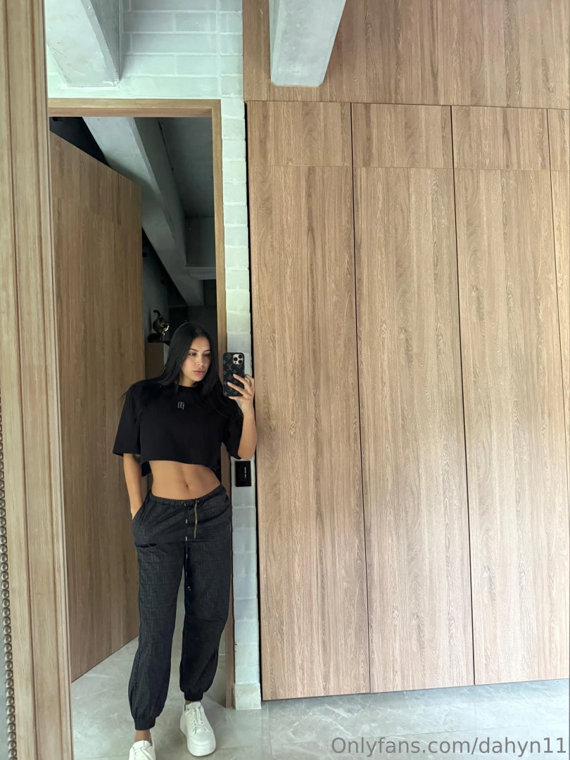 All dressed up and feeling so seductive guess where i m headed ready 