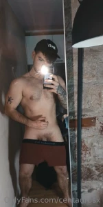 Do you like my body and dick i will post some hot flex videos next