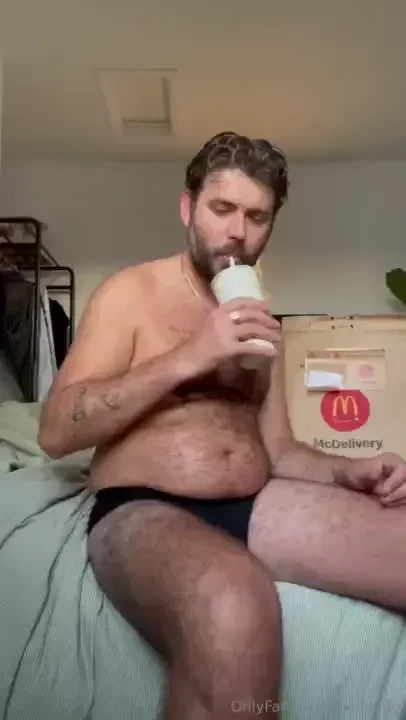 Can t stop eating mcdonald s 