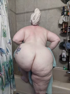 My butt a whole zip code of her own