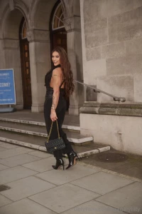 My life style is very expensive and this is why i don t sell cheap part 1