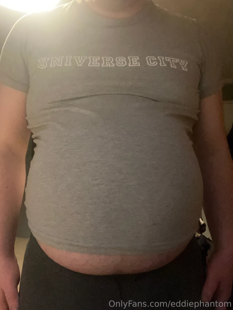 Another xs top plus me eating 2896 calories of greggs goodies no i m part 4 