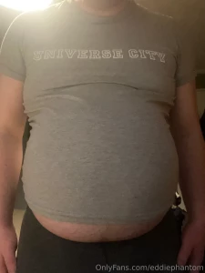 Another xs top plus me eating 2896 calories of greggs goodies no i m part 4