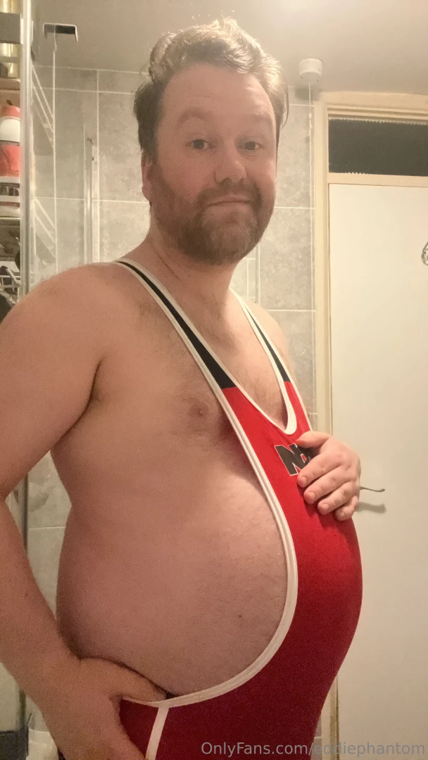 I fancied squeezing back into the singlet as it s a particular part 3 