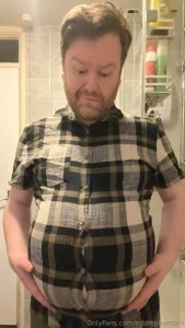 Some more modelling of old clothing for your delectation part 5