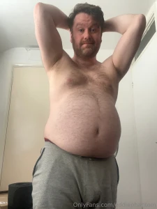 Happy birthday to me here s some topless flexing