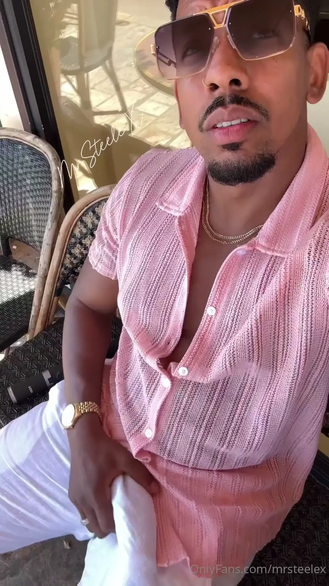 I was freeballin around france not sure if they were staring because 