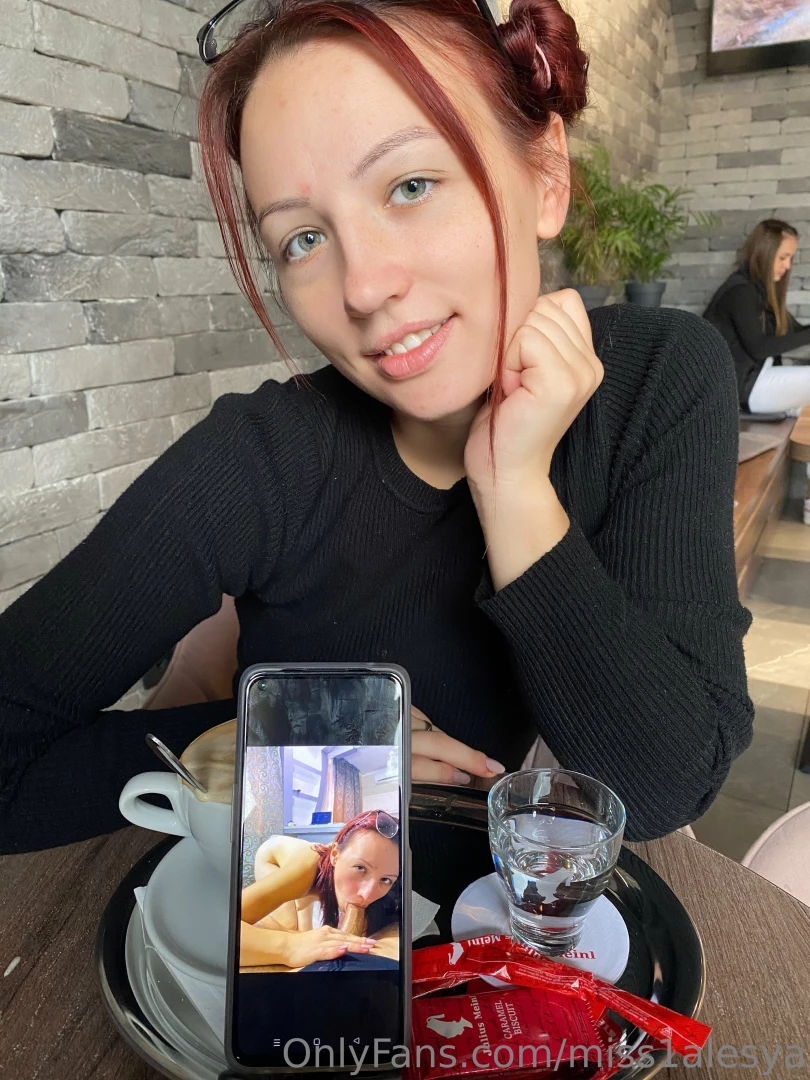 Buna sunt alesya moldoveanca de peste prut missalesya 