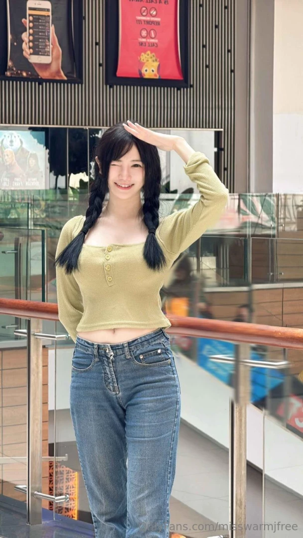 Hey my cute chinese friend iamdorasnow sally is sending out christmas part 1 