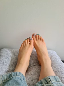 How do you like my new pedicure part 1