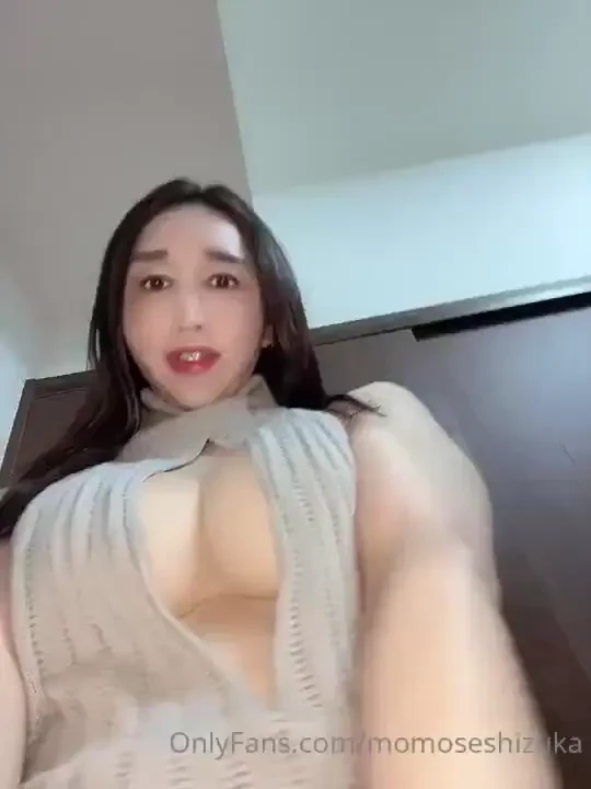 Shemale masturbates in a naughty sweater she inserts a dildo and cums 