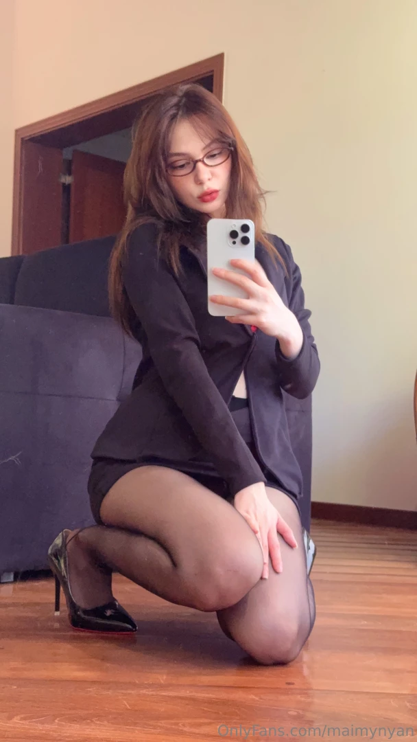 I can t stop thinking about you i dont know if i ll able to pretend part 10 