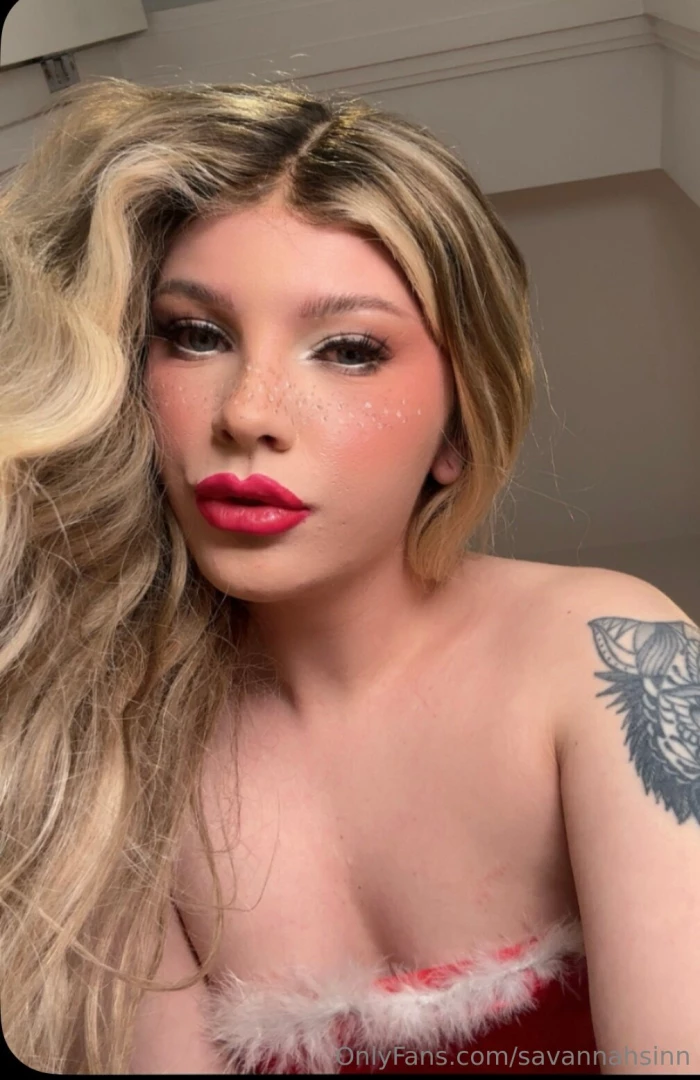 Confidence is the best outfit and i m wearing it well 