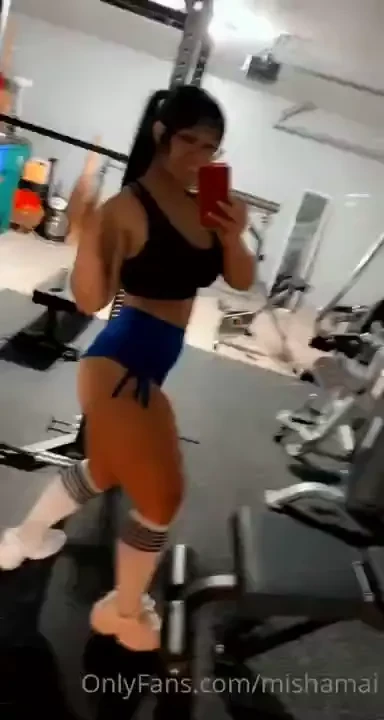 My singing along is kinda funny 