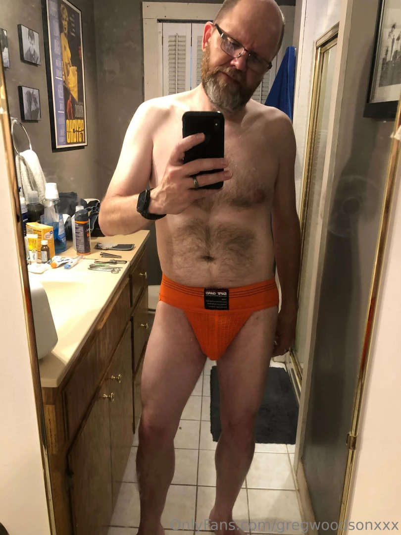 Matching my jock to the spooky season vibes 