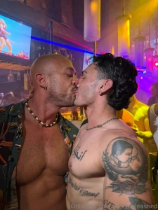 What do you think about swapping cum in a kiss sirensantiagoxxx