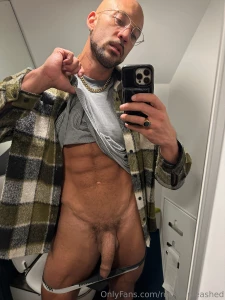 I travel with an oversized carry-on p s thanks for your patience with part 1