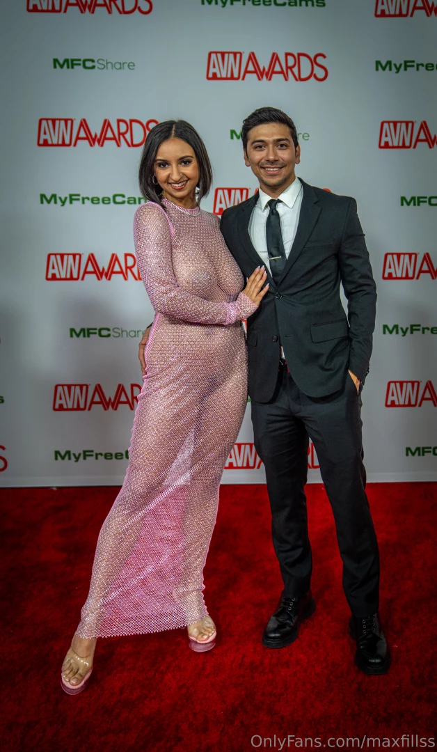 Got some red carpet photos for you coming soon 