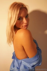 Join my paid page today and get a sexy surprise just message me there