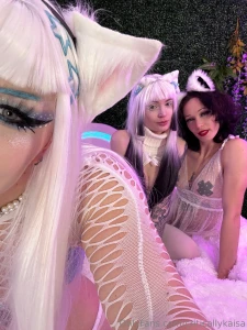 Sexy snow fox collab watch my girlies and i have a strap battle we part 2
